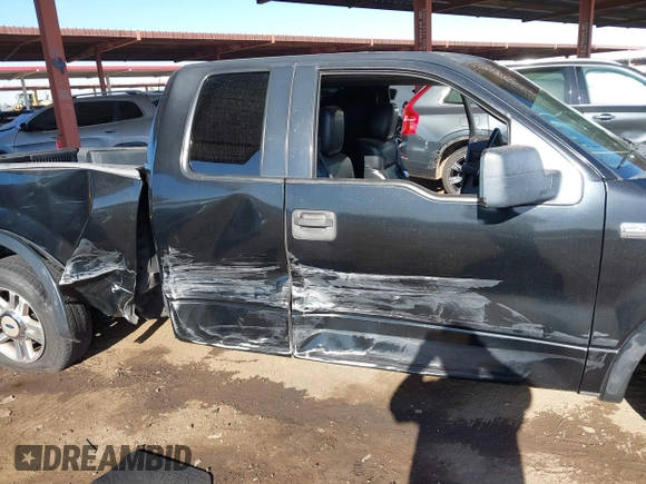 2005 Ford F-150 XLT with VIN 1FTPX12525NB25391, listed as a IAAI auction lot 41588721 with 241,743 mi miles. Bid and sale history available at carsss.com. Image 6.