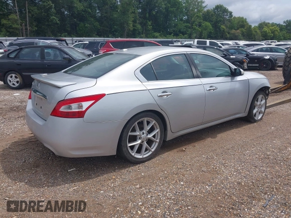 2009 Nissan Maxima S с VIN 1N4AA51E29C809333, выставлен на аукционе IAAI как лот 42369494 с пробегом 117 615 миль миль и . История ставок и продаж доступна на DreamBid. Изображение 4.