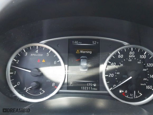 2016 Nissan Sentra SR with VIN 3N1AB7AP4GY275876, listed as a IAAI auction lot 41846567 with 132,311 mi miles. Bid and sale history available at carsss.com. Image 7.