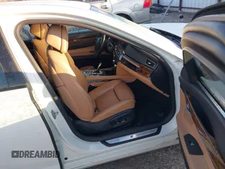 2013 BMW 7 Series 740i with VIN WBAYA6C54DD143796, listed as a IAAI auction lot 41433835 with 1 mi miles. Bid and sale history available at carsss.com. Image 5.