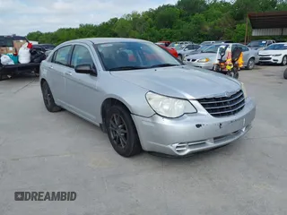 2008 Chrysler Sebring LX с VIN 1C3LC46K98N296580, выставлен на аукционе IAAI как лот 42061791 с пробегом 192 841 миль миль и . История ставок и продаж доступна на DreamBid. Изображение 1.