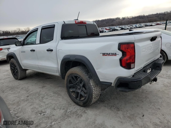 2024 Chevrolet Colorado 4WD Trail Boss with VIN 1GCPTEEK7R1124853, listed as a Copart auction lot 45279945 with 22,775 mi miles and Salvage Title. Bid and sale history available at carsss.com. Image 2.