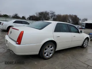 2011 Cadillac DTS with VIN 1G6KA5E63BU150750, listed as a Copart auction lot 43568135 with 100,117 mi miles and Salvage Title. Bid and sale history available at DreamBid. Image 3.
