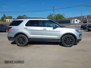 2018 Ford Explorer XLT with VIN 1FM5K8D85JGC40261, listed as a IAAI auction lot 40551477 with 70,177 mi miles and . Bid and sale history available at DreamBid. Image 13.