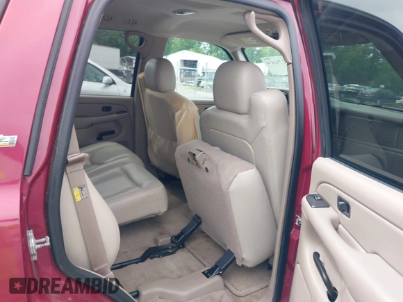 2006 Chevrolet Tahoe LT z VIN 1GNEC13Z66R158948, wystawiony jako IAAI lot #42252434 z przebiegiem 278 512 mil mil oraz . Historia ofert i sprzedaży dostępna na DreamBid. Obrazek 8.