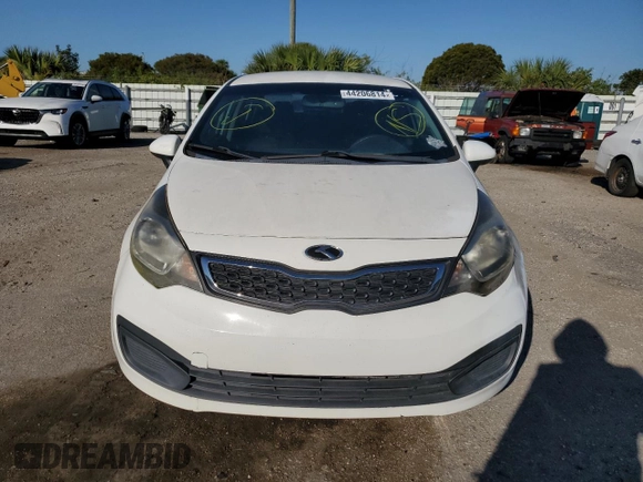2014 Kia Rio EX with VIN KNADN4A36E6317284, listed as a Copart auction lot 44206814 with 125,145 mi miles and Clean Title. Bid and sale history available at DreamBid. Image 5.