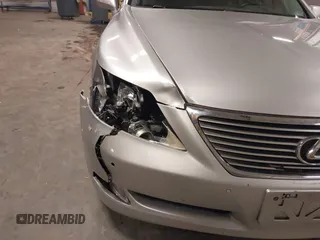2007 Lexus LS 460 L с VIN JTHGL46F275020190, выставлен на аукционе IAAI как лот 42206196 с пробегом 164 133 миль миль и . История ставок и продаж доступна на DreamBid. Изображение 6.