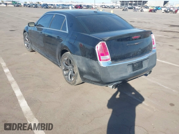 2012 Chrysler 300 S z VIN 2C3CCABG7CH143908, wystawiony jako IAAI lot #40631885 z przebiegiem 166 233 mil mil oraz . Historia ofert i sprzedaży dostępna na DreamBid. Obrazek 3.