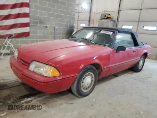 1993 Ford Mustang z VIN 1FACP44M6PF147837, wystawiony jako Copart lot #53289953 z przebiegiem 67 145 mil mil oraz Nie do naprawy • Non repairable. Historia ofert i sprzedaży dostępna na DreamBid. Obrazek 1.
