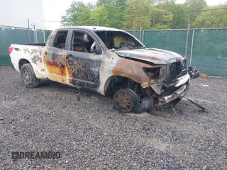 2010 Toyota Tundra z VIN 5TFUY5F19AX118144, wystawiony jako IAAI lot #42211425 z przebiegiem Nie podano mil oraz . Historia ofert i sprzedaży dostępna na DreamBid. Obrazek 1.