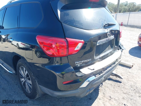 2017 Nissan Pathfinder SV with VIN 5N1DR2MN1HC660630, listed as a IAAI auction lot 41441368 with 128,528 mi miles. Bid and sale history available at carsss.com. Image 19.
