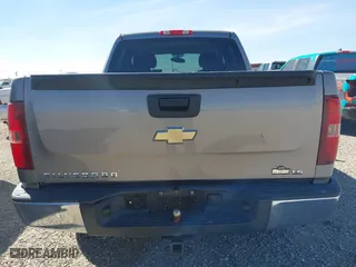 2009 Chevrolet Silverado 1500 LS with VIN 3GCEC13CX9G166432, listed as a IAAI auction lot 41450334 with 193,846 mi miles. Bid and sale history available at carsss.com. Image 16.