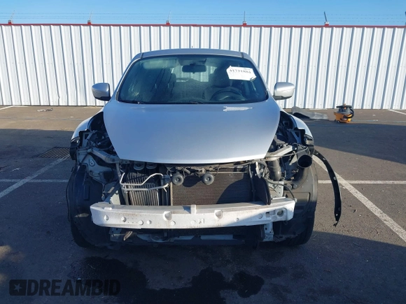 2015 Nissan Juke SV with VIN JN8AF5MV9FT553005, listed as a IAAI auction lot 41731884 with 70,698 mi miles. Bid and sale history available at carsss.com. Image 13.