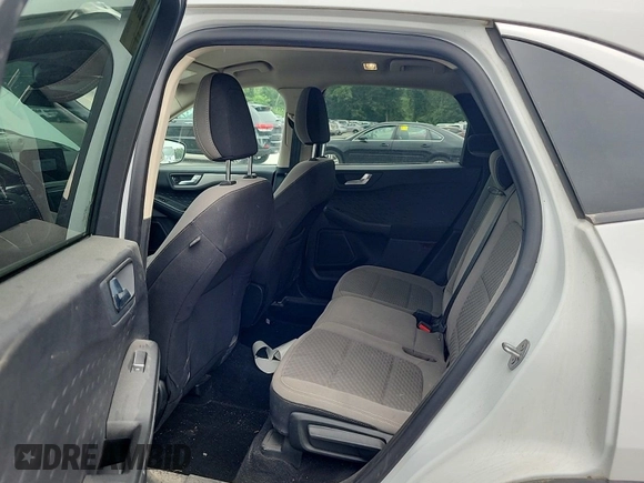 2020 Ford Escape SE with VIN 1FMCU9G63LUB84469, listed as a IAAI auction lot 42547664 with 58,786 mi miles and . Bid and sale history available at DreamBid. Image 18.