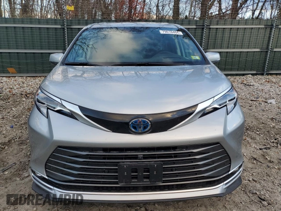 2023 Toyota Sienna Platinum with VIN 5TDESKFC7PS090185, listed as a Copart auction lot 79018464 with Not Provided miles and Salvage Title. Bid and sale history available at DreamBid. Image 5.
