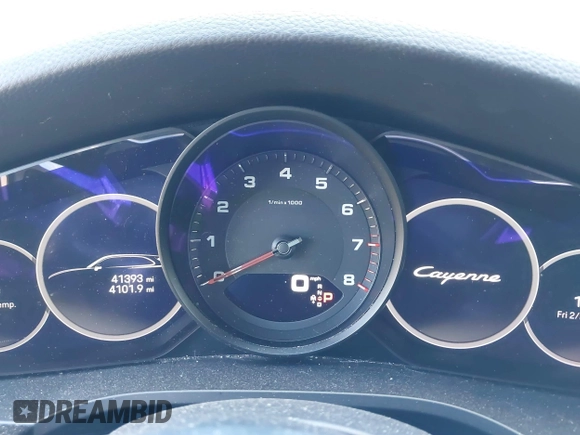 2023 Porsche Cayenne z VIN WP1AA2AY5PDA05830, wystawiony jako IAAI lot #41692082 z przebiegiem 41 393 mil mil oraz . Historia ofert i sprzedaży dostępna na DreamBid. Obrazek 7.