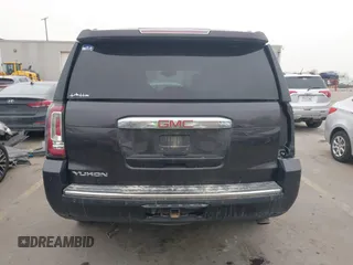 2015 GMC Yukon Denali with VIN 1GKS2CKJ2FR705806, listed as a IAAI auction lot 41568322 with 171,011 mi miles. Bid and sale history available at carsss.com. Image 16.