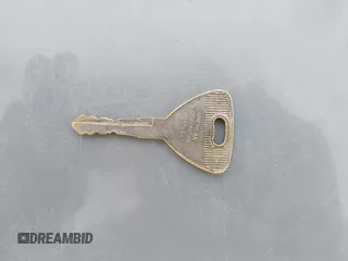 1994 Ford Escort z VIN 1FARP15J9RW134239, wystawiony jako IAAI lot #42056543 z przebiegiem 120 843 mil mil oraz . Historia ofert i sprzedaży dostępna na DreamBid. Obrazek 11.