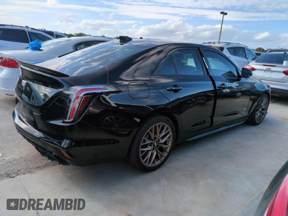 2023 Cadillac CT4-V Blackwing z VIN 1G6DL5RP5P0410487, wystawiony jako Copart lot #74749444 z przebiegiem Nie podano mil oraz Szkody całkowita. Historia ofert i sprzedaży dostępna na DreamBid. Obrazek 3.