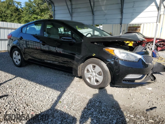 2016 Kia Forte LX with VIN KNAFK4A63G5438035, listed as a Copart auction lot 72098144 with 137,902 mi miles and Salvage Title. Bid and sale history available at carsss.com. Image 4.