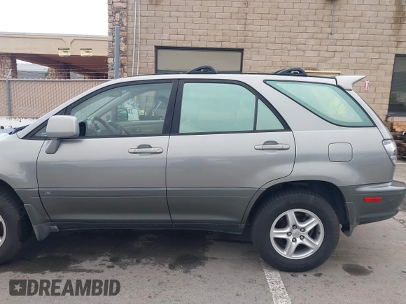 2003 Lexus RX 300 with VIN JTJHF10U330305164, listed as a IAAI auction lot 41787047 with 104,068 mi miles. Bid and sale history available at carsss.com. Image 14.