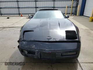 1996 Chevrolet Corvette z VIN 1G1YY22P2T5105754, wystawiony jako Copart lot #56348505 z przebiegiem Nie podano mil oraz Szkoda całkowita • Salvage title. Historia ofert i sprzedaży dostępna na DreamBid. Obrazek 5.