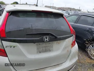 2019 Honda Fit LX with VIN 3HGGK5H40KM737343, listed as a IAAI auction lot 42732609 with 71,343 mi miles and . Bid and sale history available at DreamBid. Image 17.