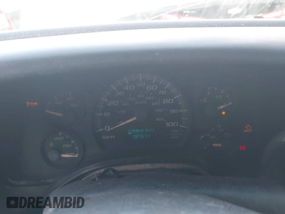 2003 Chevrolet Express Cargo Van with VIN 1GCFG15T631105901, listed as a IAAI auction lot 41685138 with 197,571 mi miles. Bid and sale history available at carsss.com. Image 7.