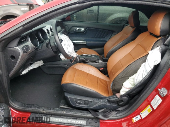 2021 Ford Mustang GT Premium z VIN 1FATP8FF7M5156828, wystawiony jako Copart lot #54714615 z przebiegiem 21 920 mil mil oraz Szkoda całkowita • Salvage title. Historia ofert i sprzedaży dostępna na DreamBid. Obrazek 7.
