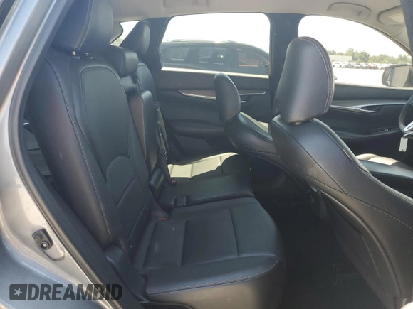 2019 Infiniti QX50 Pure z VIN 3PCAJ5M37KF126282, wystawiony jako Copart lot #57471895 z przebiegiem 99 353 mil mil oraz Szkoda całkowita • Salvage title. Historia ofert i sprzedaży dostępna na DreamBid. Obrazek 11.