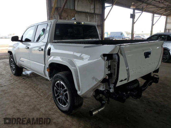 2025 Toyota Tacoma SR with VIN 3TMLB5JN0SM088997, listed as a Copart auction lot 50373065 with 2,934 mi miles and Salvage Title. Bid and sale history available at DreamBid. Image 2.