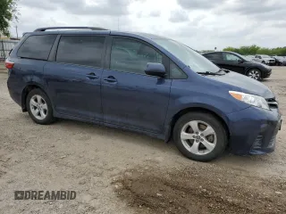 2019 Toyota Sienna LE Auto Access Seat with VIN 5TDKZ3DC1KS008614, listed as a Copart auction lot 54480165 with 114,320 mi miles and Salvage title. Bid and sale history available at DreamBid. Image 4.