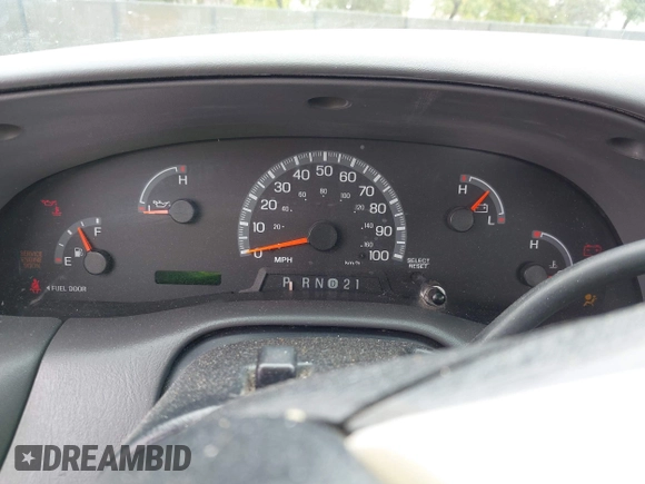 2002 Ford F-150 XL с VIN 1FTRX17242NB23323, выставлен на аукционе IAAI как лот 42363484 с пробегом Не указан миль и . История ставок и продаж доступна на DreamBid. Изображение 7.