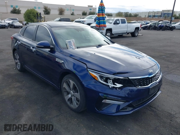 2020 Kia Optima LX with VIN 5XXGT4L36LG416009, listed as a IAAI auction lot 41765107 with 30,785 mi miles and . Bid and sale history available at carsss.com. Image 1.