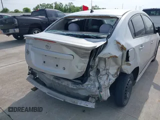 2011 Nissan Sentra SR with VIN 3N1AB6AP4BL628472, listed as a IAAI auction lot 42093036 with 211,725 mi miles and . Bid and sale history available at DreamBid. Image 6.