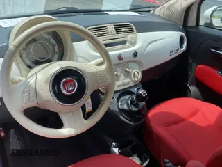 2013 FIAT 500 Pop z VIN 3C3CFFDR2DT754389, wystawiony jako Copart lot #65988685 z przebiegiem 114 127 mil mil oraz Czysty tytuł • Clean title. Historia ofert i sprzedaży dostępna na DreamBid. Obrazek 9.