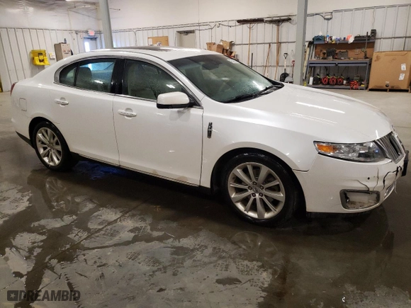2010 Lincoln MKS with VIN 1LNHL9ERXAG609655, listed as a Copart auction lot 42348285 with 107,806 mi miles and Non Repairable. Bid and sale history available at carsss.com. Image 4.