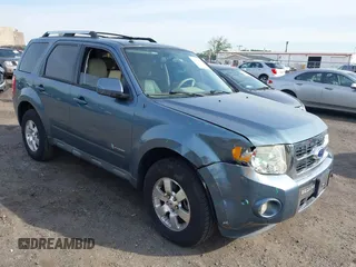 2011 Ford Escape Hybrid с VIN 1FMCU4K38BKC60181, выставлен на аукционе IAAI как лот 42330726 с пробегом 209 390 миль миль и . История ставок и продаж доступна на DreamBid. Изображение 1.