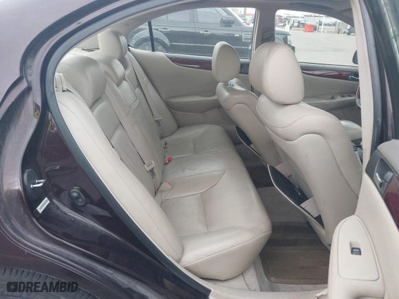 2003 Lexus ES 300 with VIN JTHBF30G930103166, listed as a IAAI auction lot 42019548 with 176,241 mi miles. Bid and sale history available at carsss.com. Image 8.