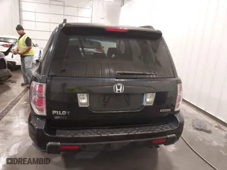 2006 Honda Pilot EX with VIN 2HKYF18436H519974, listed as a IAAI auction lot 41739171 with 151,808 mi miles. Bid and sale history available at carsss.com. Image 17.