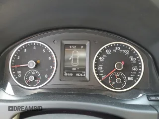 2017 Volkswagen Tiguan S z VIN WVGAV7AX4HK014019, wystawiony jako Copart lot #59749005 z przebiegiem 49 100 mil mil oraz Szkoda całkowita • Salvage title. Historia ofert i sprzedaży dostępna na DreamBid. Obrazek 9.