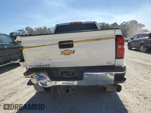 2016 Chevrolet Silverado 3500HD LTZ with VIN 1GC4K0C82GF201435, listed as a Copart auction lot 81556884 with 236,039 mi miles and Salvage Title. Bid and sale history available at carsss.com. Image 6.