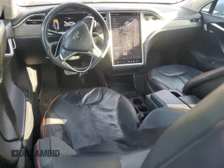 2013 Tesla Model S Performance с VIN 5YJSA1CP5DFP05260, выставлен на аукционе Copart как лот 62391945 с пробегом Не указан миль и Чистый • Clean title. История ставок и продаж доступна на DreamBid. Изображение 8.