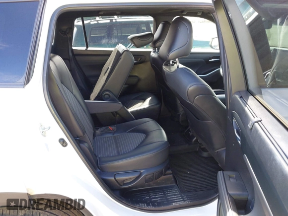 2022 Toyota Highlander XSE с VIN 5TDLZRAH1NS139084, выставлен на аукционе IAAI как лот 42497137 с пробегом 57 074 миль миль и . История ставок и продаж доступна на DreamBid. Изображение 8.