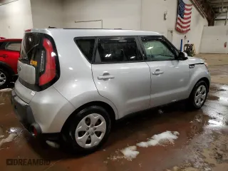 2015 Kia Soul with VIN KNDJN2A29F7756055, listed as a Copart auction lot 44520325 with 122,769 mi miles and Clean Title. Bid and sale history available at carsss.com. Image 3.