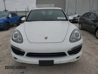 2012 Porsche Cayenne S Hybrid z VIN WP1AE2A20CLA92536, wystawiony jako Copart lot #87667355 z przebiegiem 117 267 mil mil oraz Czysty tytuł • Clean title. Historia ofert i sprzedaży dostępna na DreamBid. Obrazek 5.