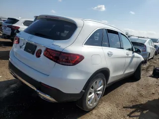 2020 Mercedes-Benz GLC with VIN W1N0G8EB6LF797451, listed as a Copart auction lot 52177575 with 22,831 mi miles and Salvage Title. Bid and sale history available at carsss.com. Image 3.
