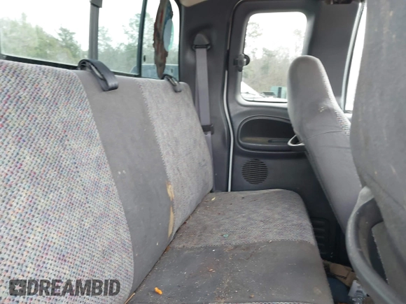 2001 Dodge 1500 with VIN 3B7HF13Z11G736508, listed as a IAAI auction lot 41660157 with 149,700 mi miles and . Bid and sale history available at DreamBid. Image 8.