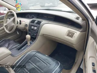 2000 Toyota Avalon XL with VIN 4T1BF28B9YU084201, listed as a IAAI auction lot 42042761 with 240,190 mi miles and . Bid and sale history available at DreamBid. Image 5.
