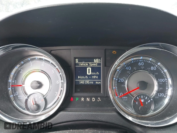2015 Chrysler Town & Country Touring with VIN 2C4RC1BGXFR655330, listed as a IAAI auction lot 42181430 with 148,195 mi miles and . Bid and sale history available at DreamBid. Image 7.